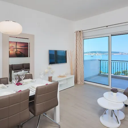 Mila Апартаменты *