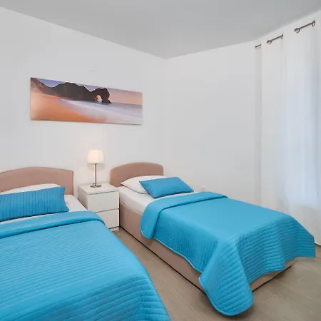 Mila * Trogir