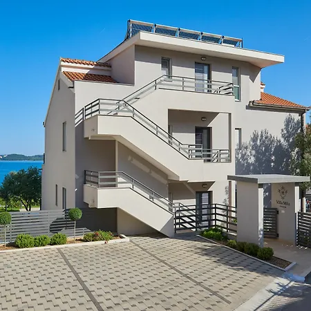 Mila Trogir